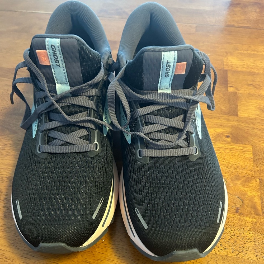 Brooks Ghost 14 Sneakers Women’s Size 11